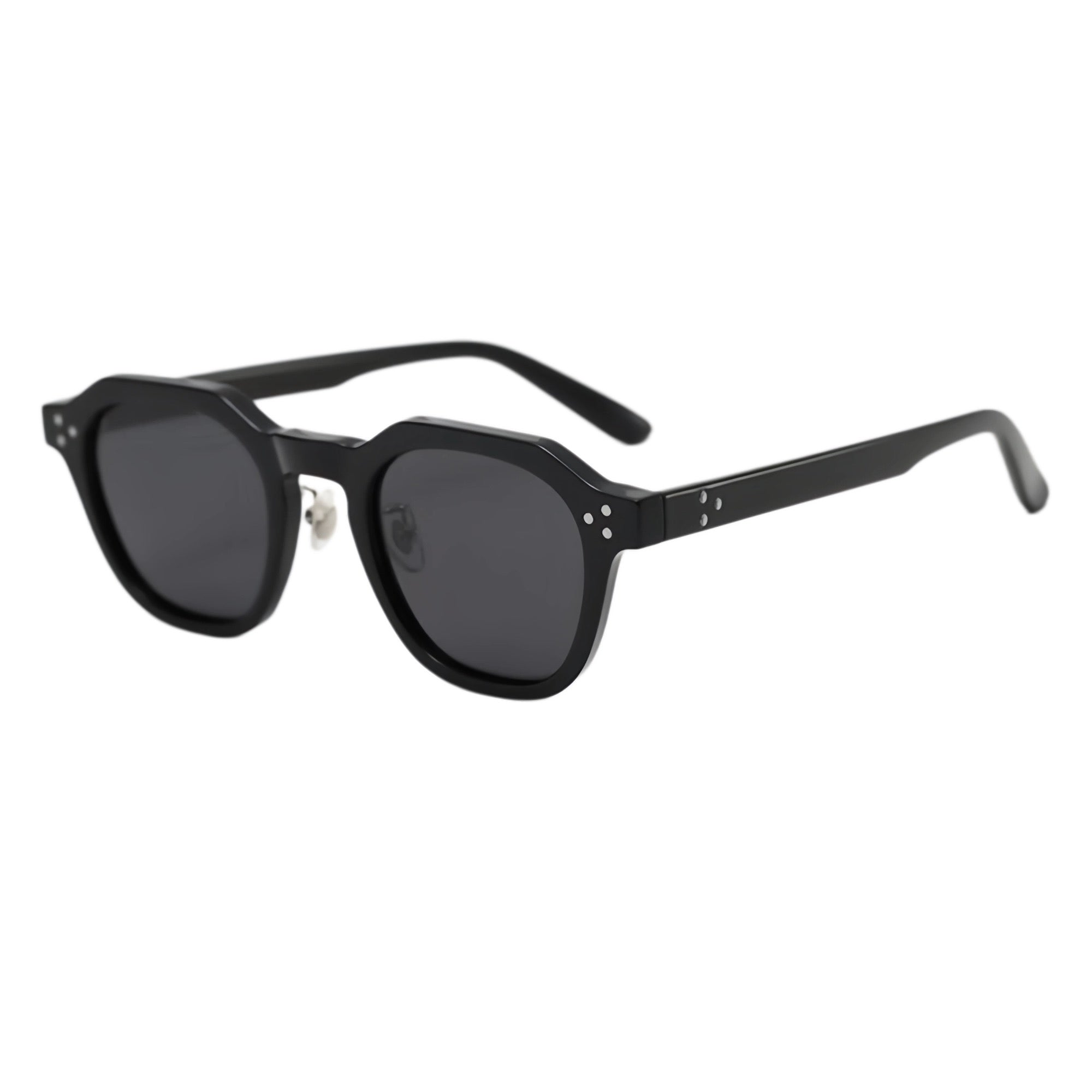 1004 variant image 01 worlux sports 1004 c1 glossy black frame with black gray lenses