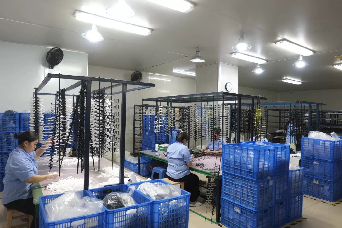 WORLUX SPORTS manufacturing partner — Production floor